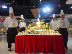 “食”力保障，華逸府圓滿(mǎn)完成中南大學(xué)湘雅三醫(yī)院大型活動(dòng)供餐服務(wù)